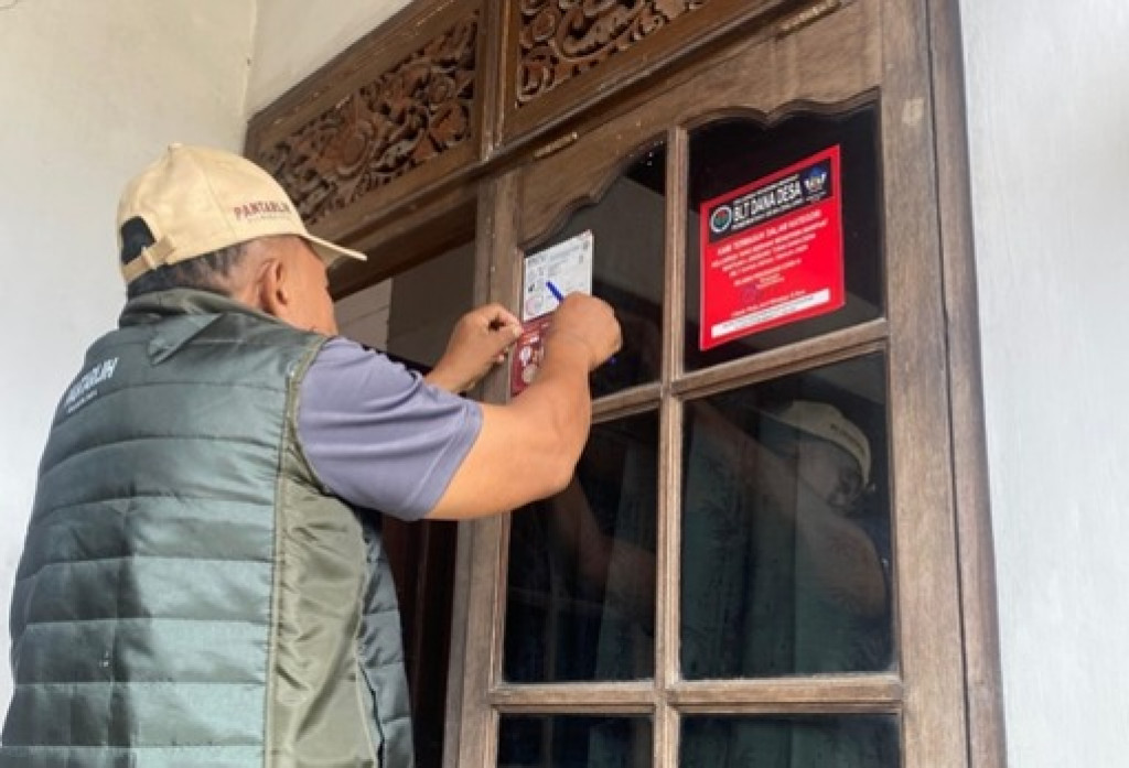 Giat Pemutakhiran Data Pemilih di Banjar Lebak, Desa Dalung